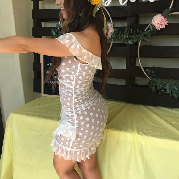 Polka dot white bandit style dress - Picture 5 of 8